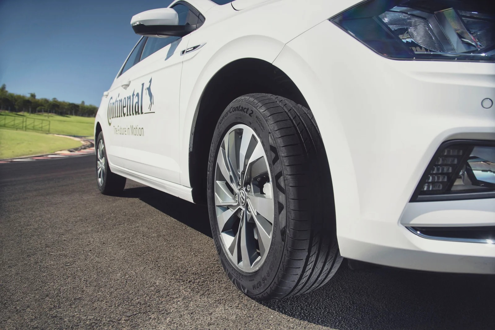 Continental-PowerContact-2-4