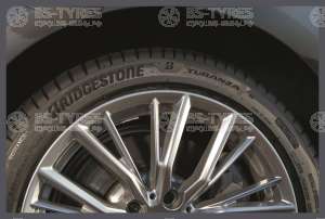 Bridgestone Turanza T006 235/50 R19 99V